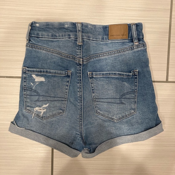 American Eagle curve high-rise Jean shorts, size 0 - Picture 2 of 4